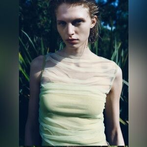 ZARA NEW WOMAN SS24 GREEN KNIT TOP WITH CONTRAST TULLE REF:4938/018 med